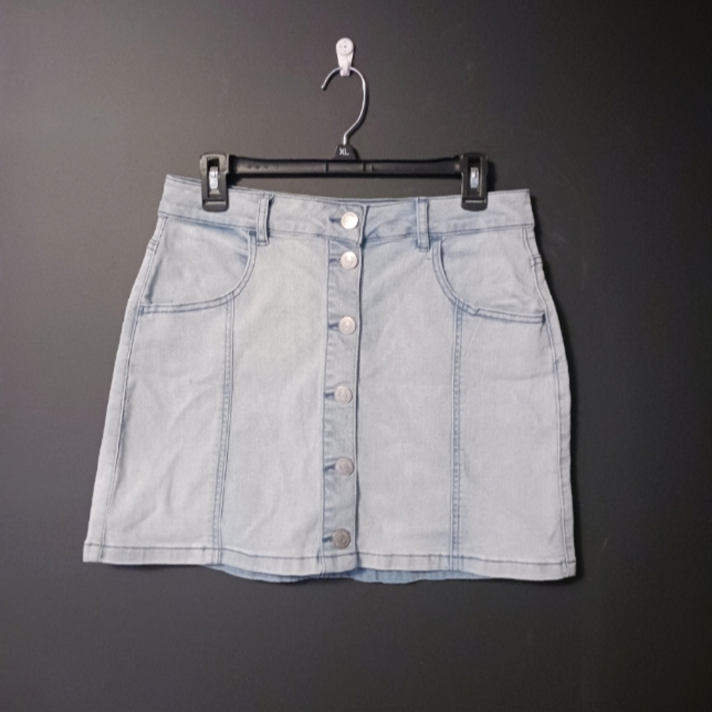 Almost Famous skirt size 11